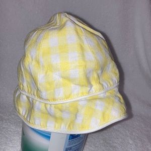 5/$20 Janie and jack yellow white gingham Velcro strap sun hat 0/3m